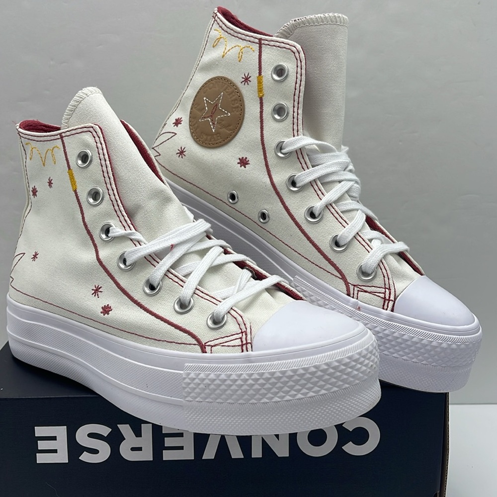 Converse Women's High-Top Platforms A13395C CTAS LIFT HI
EGRET/ASTRODUST/YELLOW - Picture 4 of 16